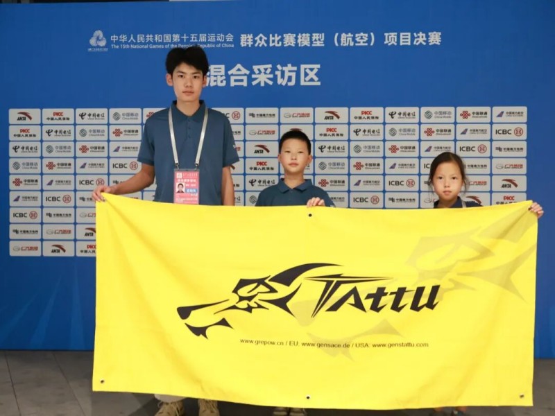 虞靖淳、虞恩寧、王世奧